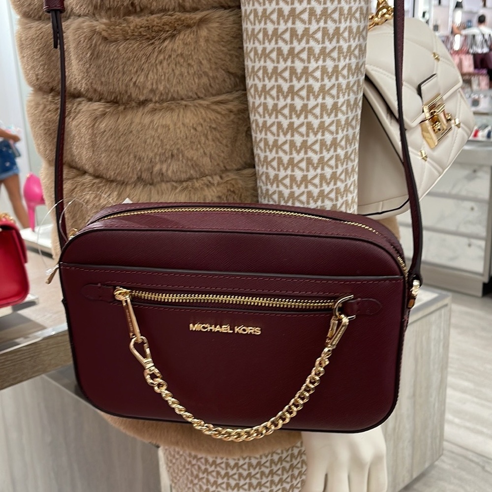Michael Kors Jet Set Item Large East West Zip Chain Crossbody 
Merlot - Picture 8 of 16